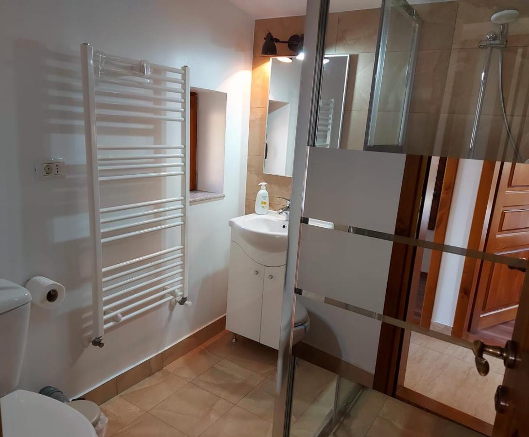 Villa C House Buşteni Esterno foto